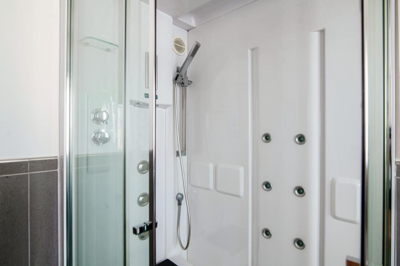 Lake View - Downtown Como Apartman Kültér fotó